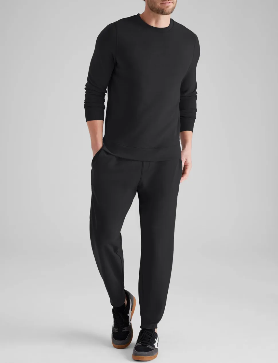 Luxe Traveler Knit Long Sleeve Crew Neck