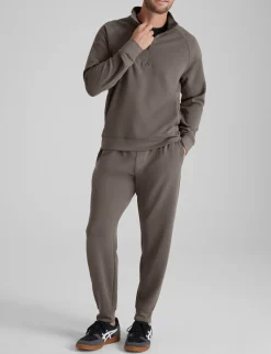 Luxe Traveler Knit Quarter Zip