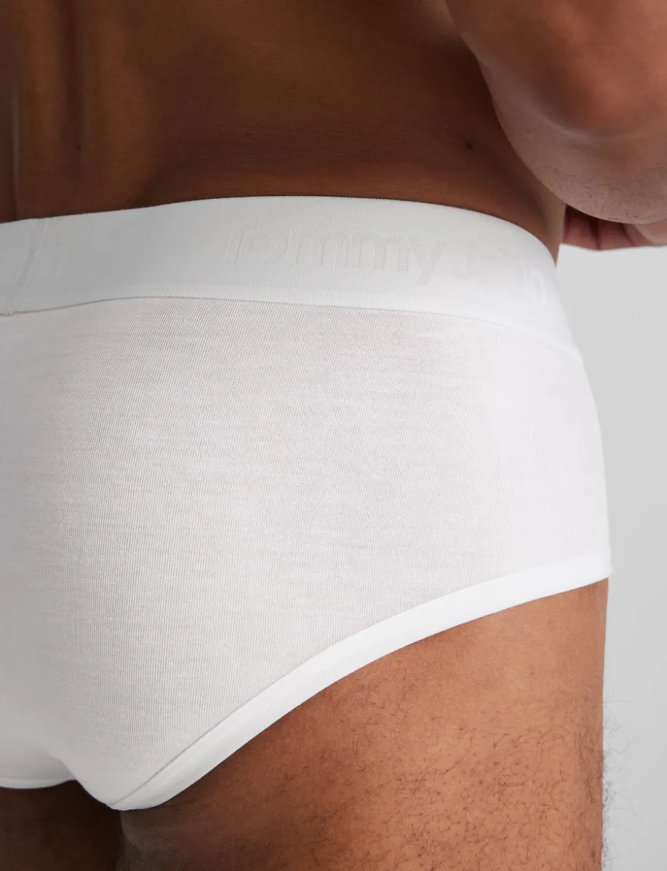 Second Skin Brief