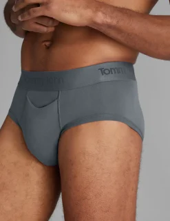 Second Skin Brief