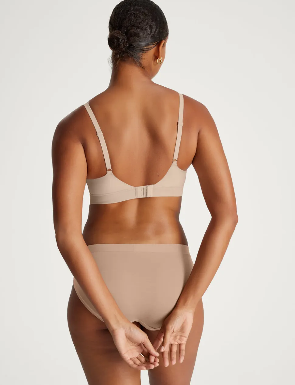 Second Skin Light Support Bra & Brief Set