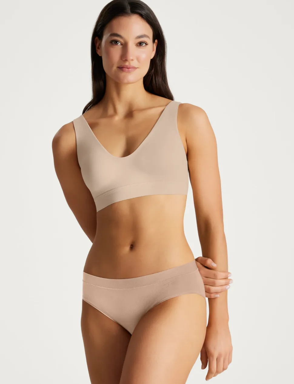 Second Skin Pullover V-Neck Bra & Brief Set