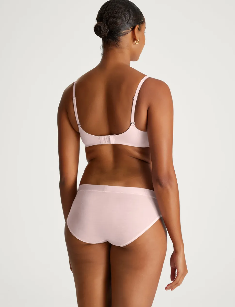 Second Skin Wireless T-Shirt Bra