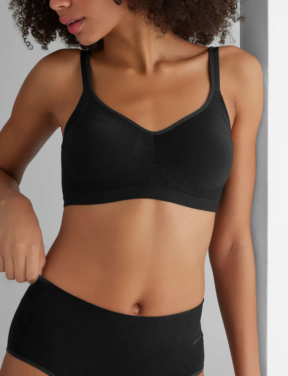 Ultimate Comfort Wireless Seamless Bra