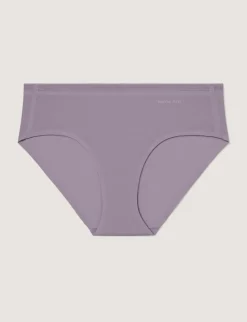 Women's Air Brief