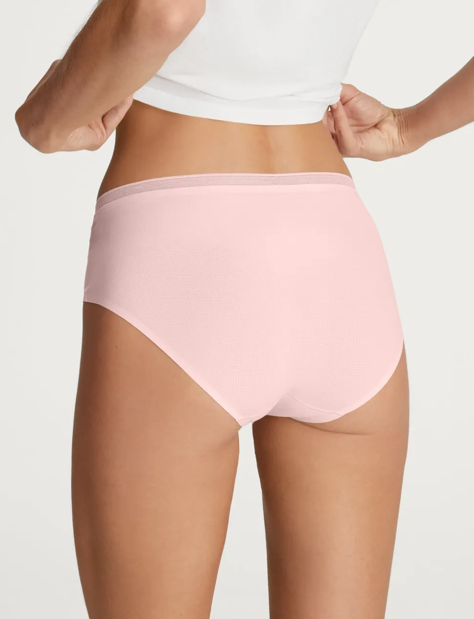 Women's Air Brief