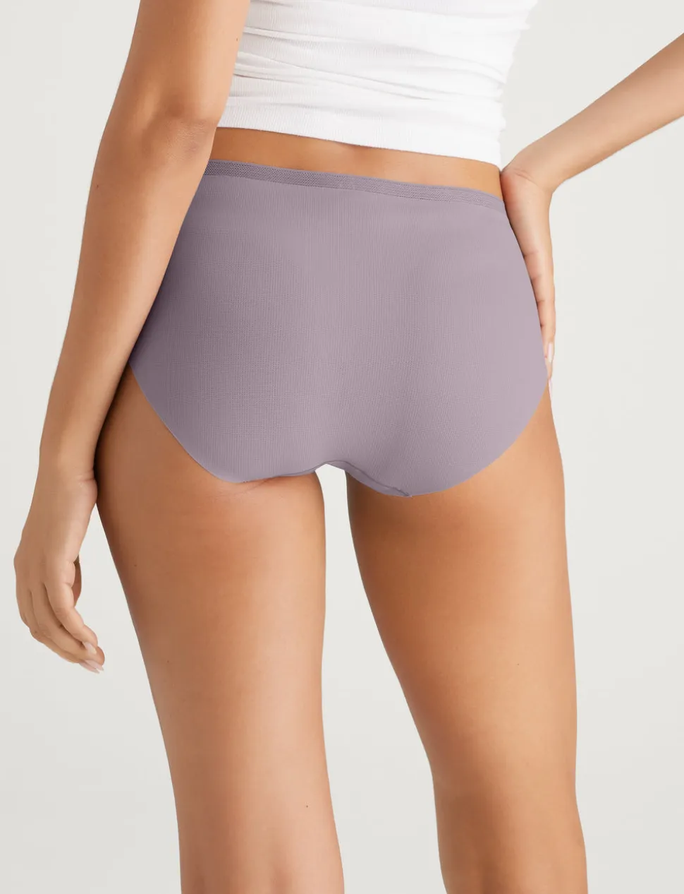 Women's Air Brief