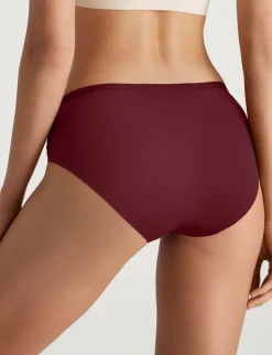 Women's Air Brief