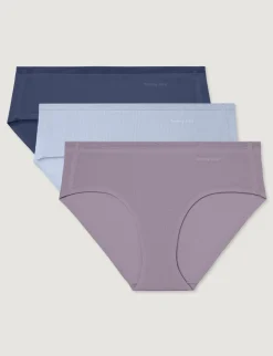 Women's Air Brief