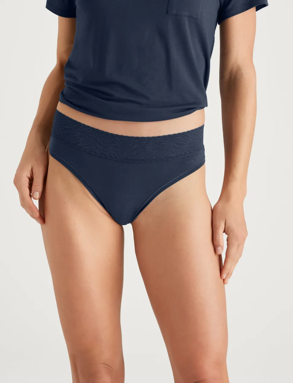 Women's Cool Cotton Thong, Lace Waist (3-Pack)