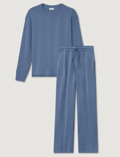 Women's Luxe Traveler Knit Long Sleeve Crew & Pant Set