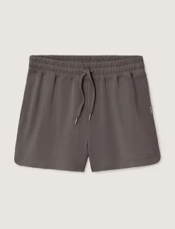 Women's Luxe Traveler Knit Mid-Rise Short