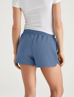 Women's Luxe Traveler Knit Mid-Rise Short