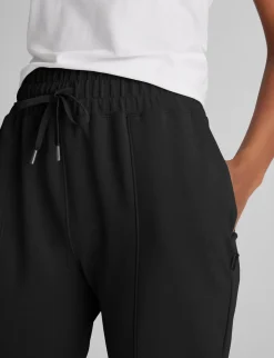 Women's Luxe Traveler Knit Quarter Zip & Jogger Set