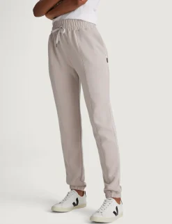 Women's Luxe Traveler Knit Quarter Zip & Jogger Set