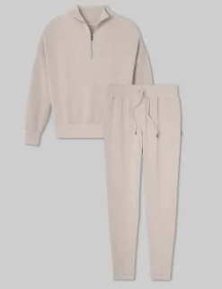 Women’s Luxe Traveler Knit Quarter-Zip