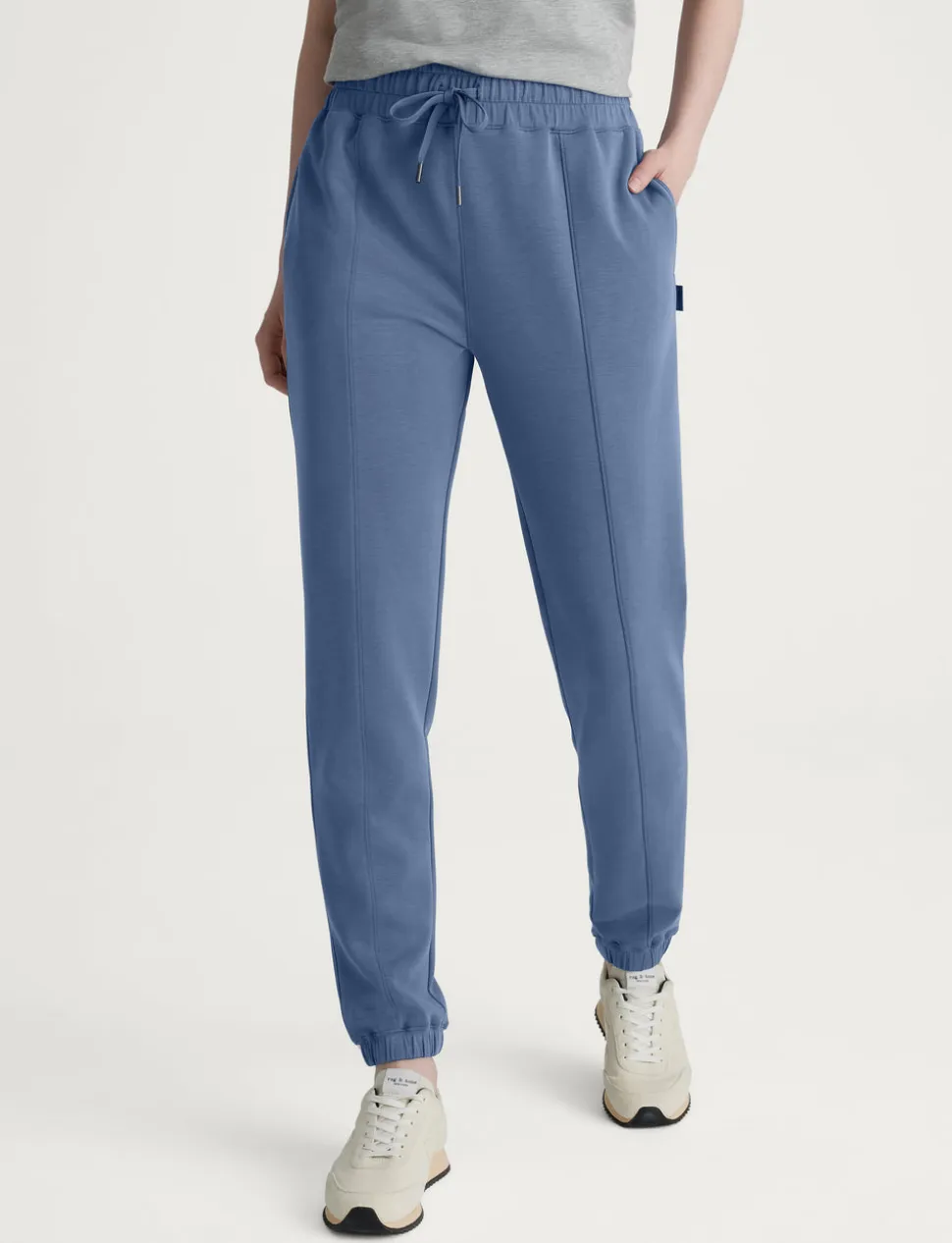 Women’s Luxe Traveler Knit Quarter-Zip