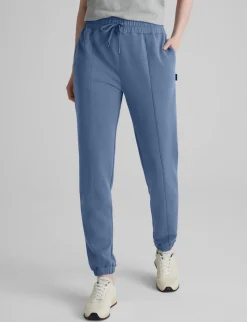 Women’s Luxe Traveler Knit Quarter-Zip