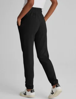 Women’s Luxe Traveler Knit Quarter-Zip