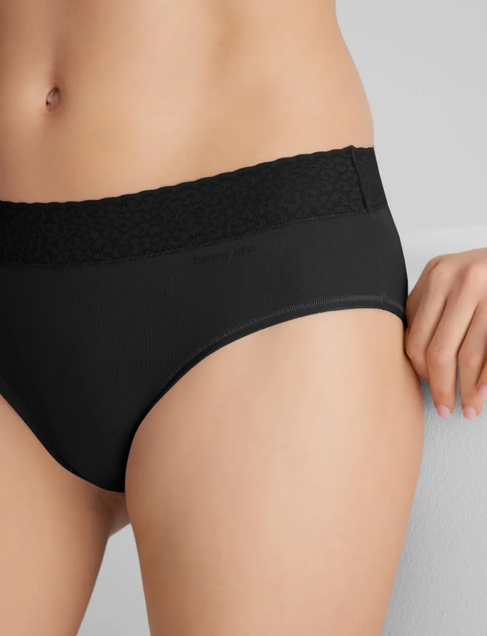 Women's Second Skin Brief, Lace Waist (3-Pack)
