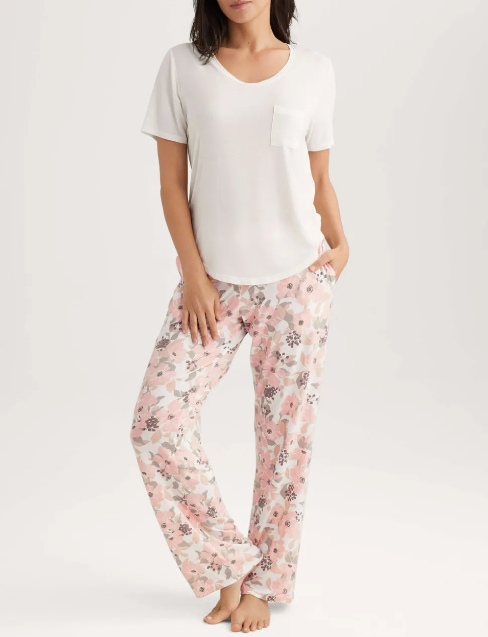 Women's Second Skin Sleep Pocket Tee